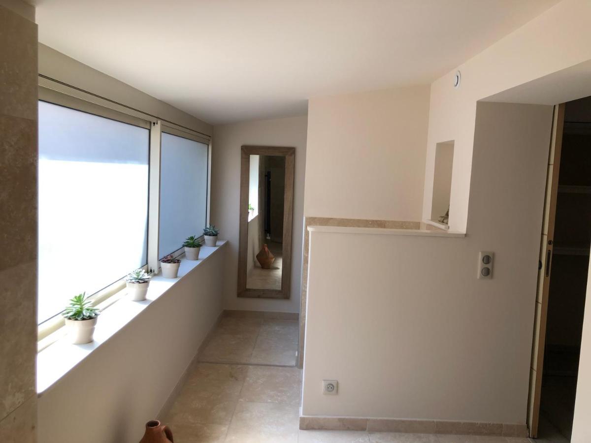 Le Loft Sur Les Quais Apartamento LʼIsle-sur-la-Sorgue Exterior foto